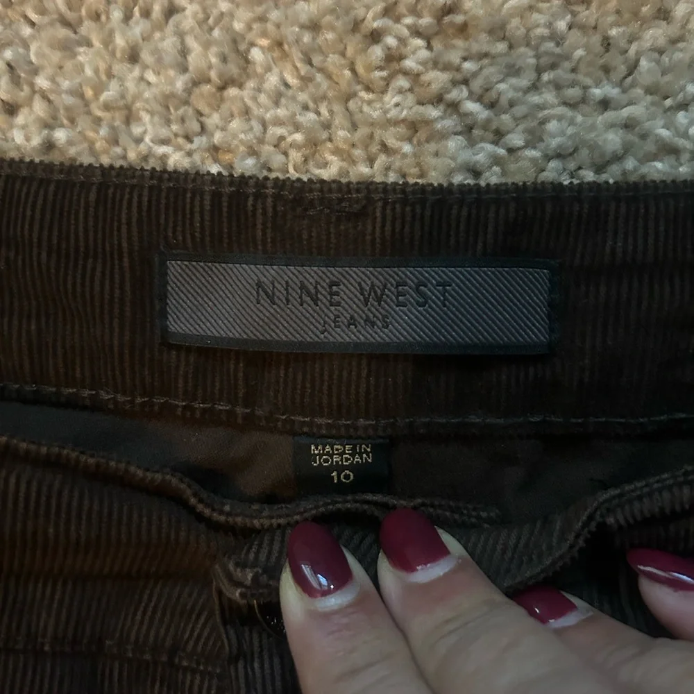 Nine West Corduroy Dark Brown Wide Leg Pants, sz 10 - Picture 2 of 11